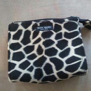 kate spade Bags - Kate Spade makeup bag kate spade Bags - Kate Spade makeup bag